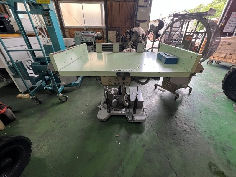 jay-KUDOACE-JOGGER-Table-size-L-900mm-W-1520mm--1990-3-32782.jpg