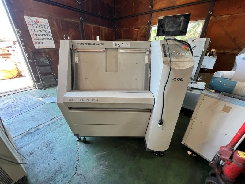 jay-RYOBI-RP740-425AUTO-PUNCHER--1999-6-51159.jpg